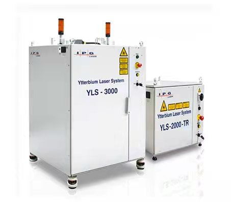 Ekonomický a efektivní laserový řezací stroj FLS-30154000W